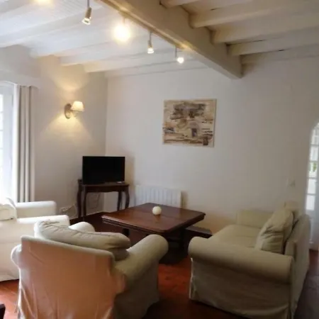 度假居 House Le Chalet 2 *